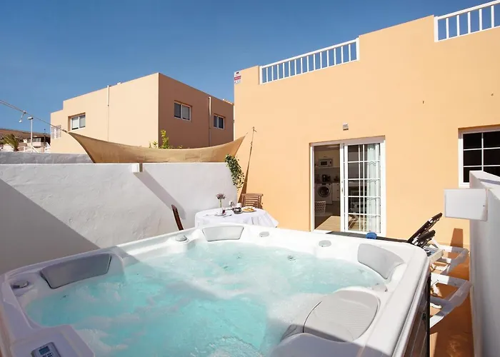 アパート El Naranjo Con Jacuzzi タラハレホ