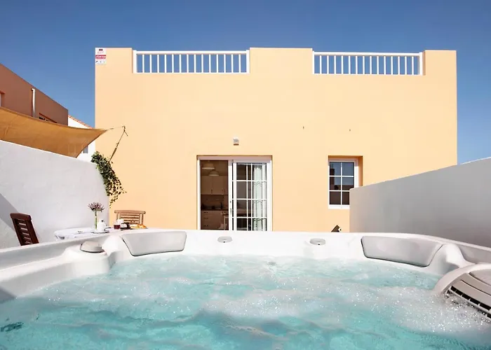 Apartment El Naranjo Con Jacuzzi